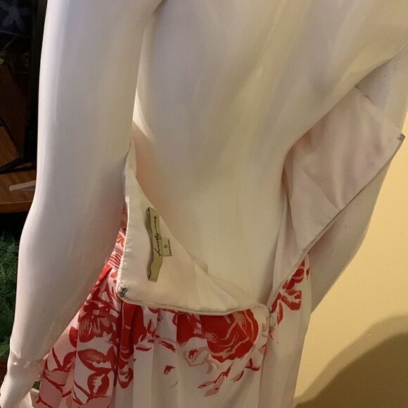 Twenty One Size Small pink floral strapless dress with bubble hemline - Picture 3 of 9